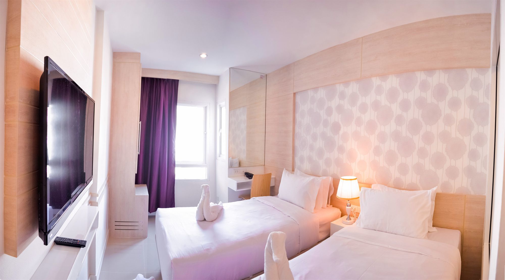 Mirage Express Patong Phuket Hotel Εξωτερικό φωτογραφία